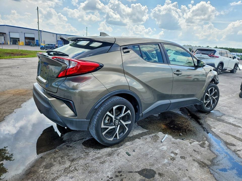 2021 Toyota C-hr მანქანა იყიდება აუქციონზე, vin: JTNKHMBX6M1105026, აუქციონის ნომერი: 57666126