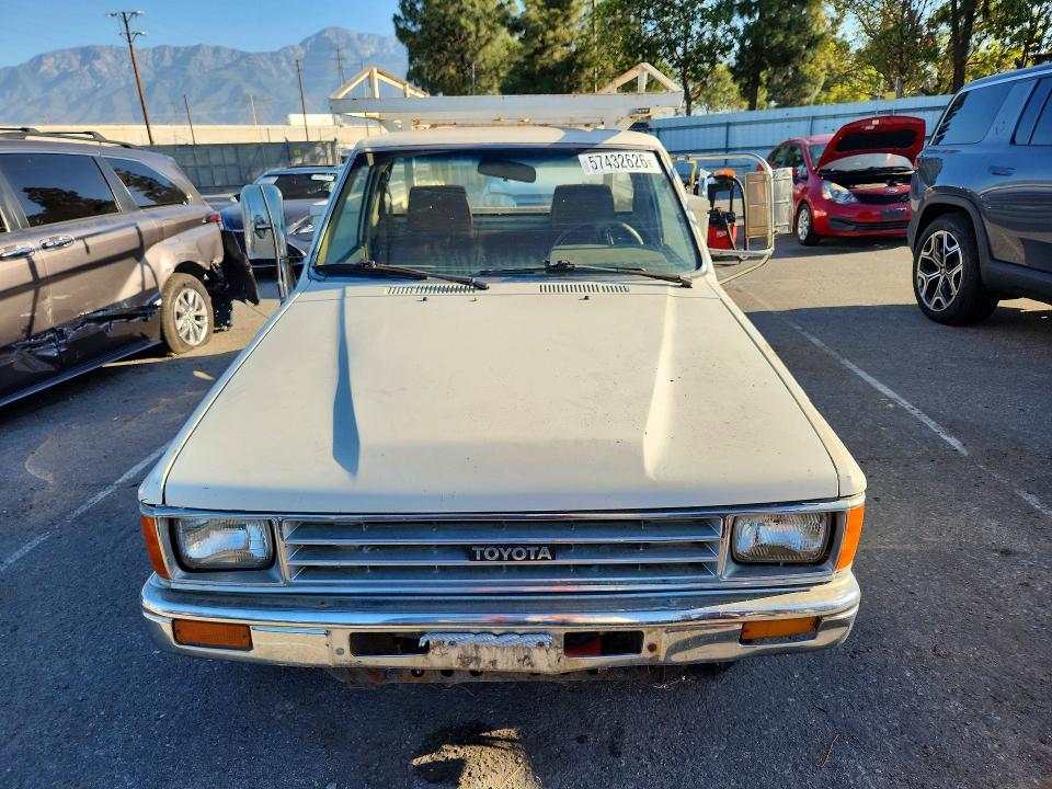 Продажа на аукционе авто 1987 Toyota Pickup, vin: JT5RN55T2H7008737, номер лота: 57432626