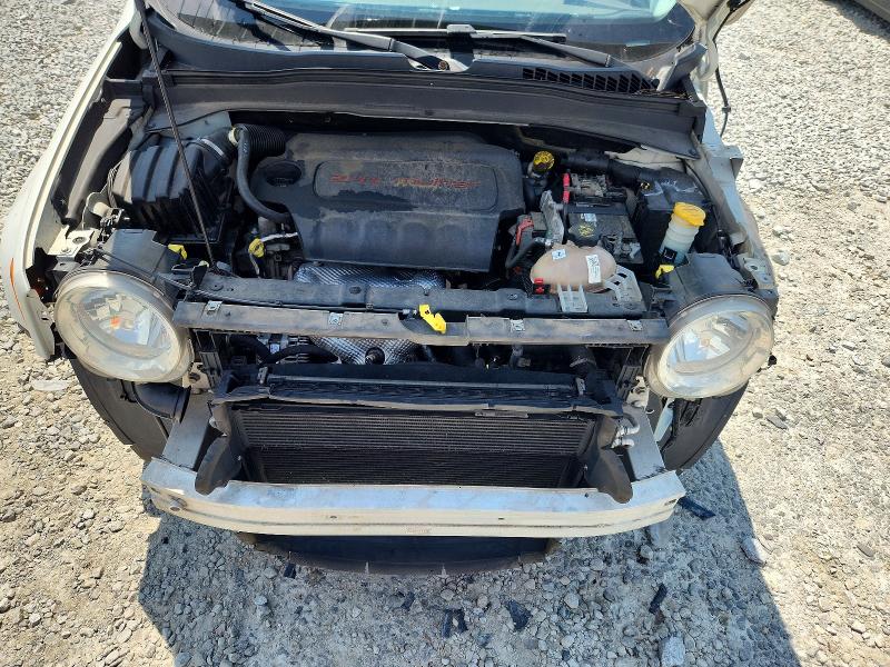 Продаж на аукціоні авто 2015 Jeep Renegade, vin: ZACCJBDT8FPB88960, номер лоту: 79136045