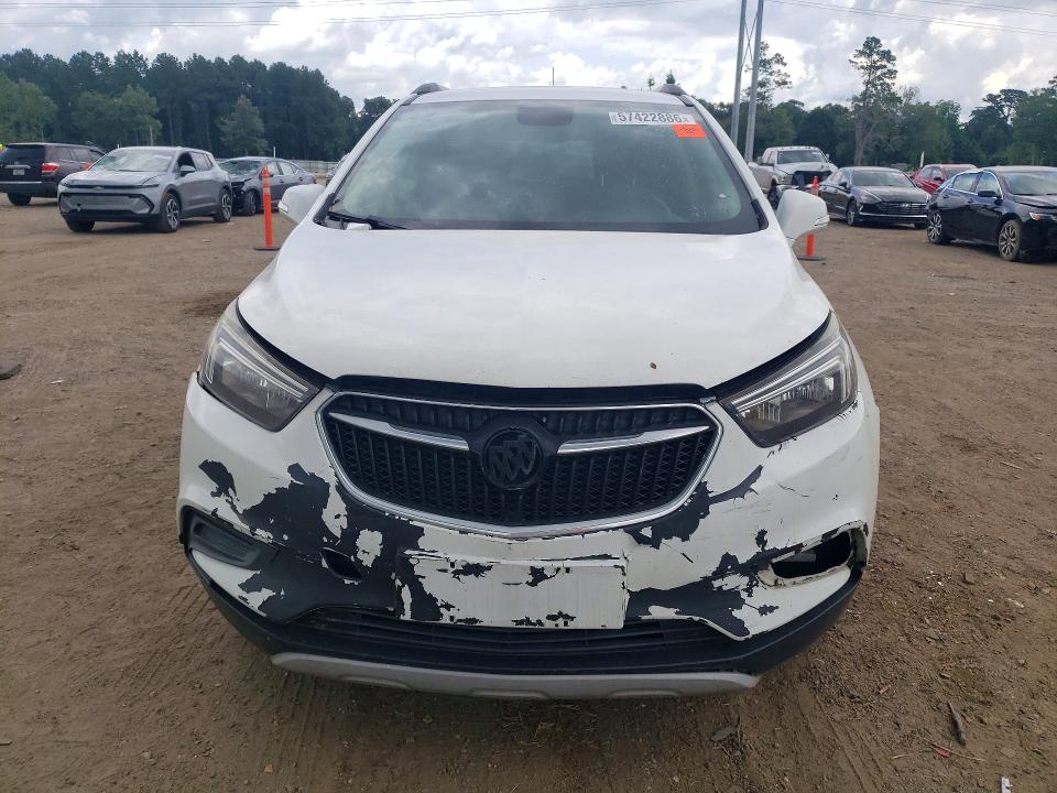 57422886 :رقم المزاد ، KL4CJASB6JB699701 vin ، 2018 Buick Encore مزاد بيع