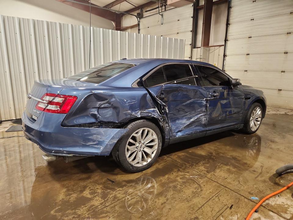 2018 Ford Taurus მანქანა იყიდება აუქციონზე, vin: 1FAHP2F86JG134985, აუქციონის ნომერი: 57114646