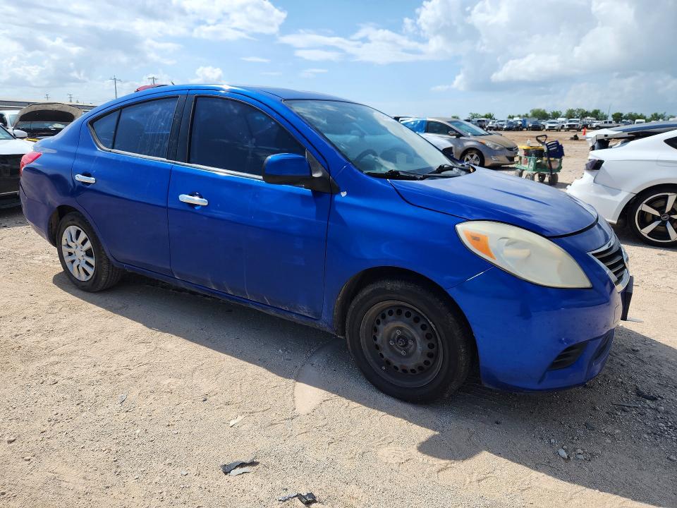 56951906 :رقم المزاد ، 3N1CN7AP8CL812515 vin ، 2012 Nissan Versa مزاد بيع