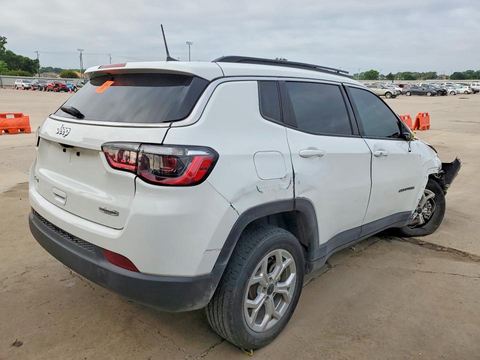 2025 Jeep Compass მანქანა იყიდება აუქციონზე, vin: 3C4NJDBN5ST566972, აუქციონის ნომერი: 55363946