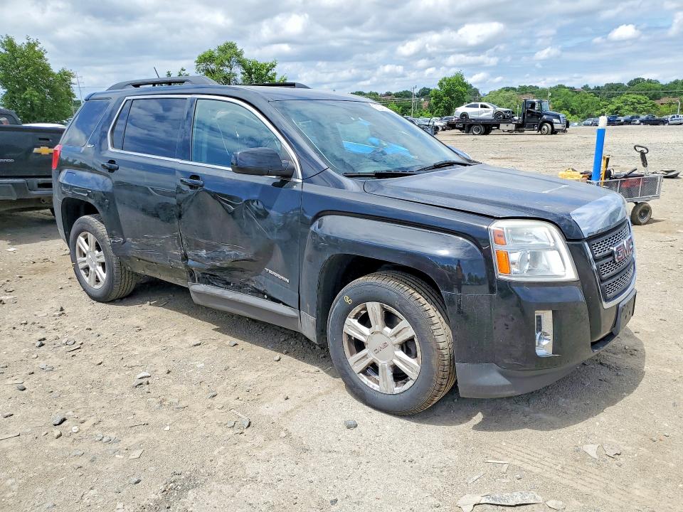 56245086 :رقم المزاد ، 2GKFLXE32F6351560 vin ، 2015 Gmc Terrain مزاد بيع