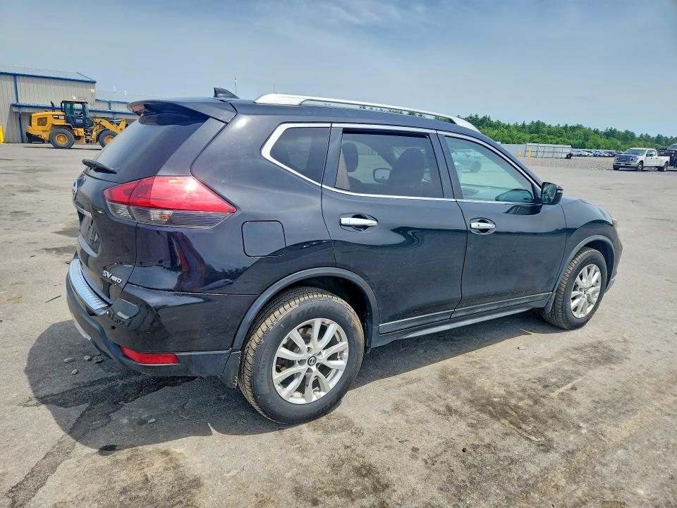 Продажа на аукционе авто 2017 Nissan Rogue, vin: KNMAT2MV5HP572097, номер лота: 56245176