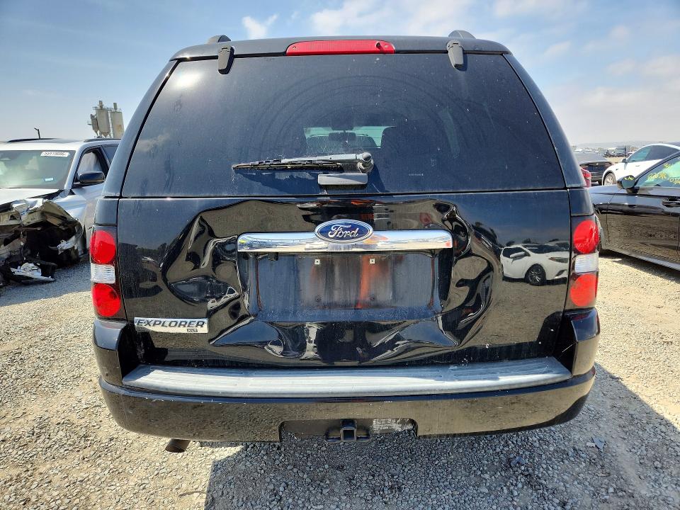 55801056 :رقم المزاد ، 1FMEU6DE8AUA44014 vin ، 2010 Ford Explorer مزاد بيع