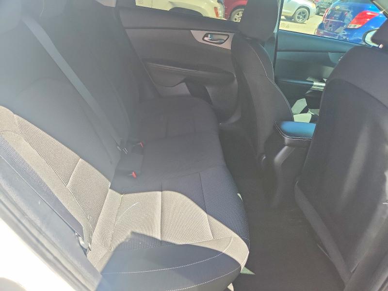 2019 Kia Forte მანქანა იყიდება აუქციონზე, vin: 3KPF24AD1KE077242, აუქციონის ნომერი: 56309706