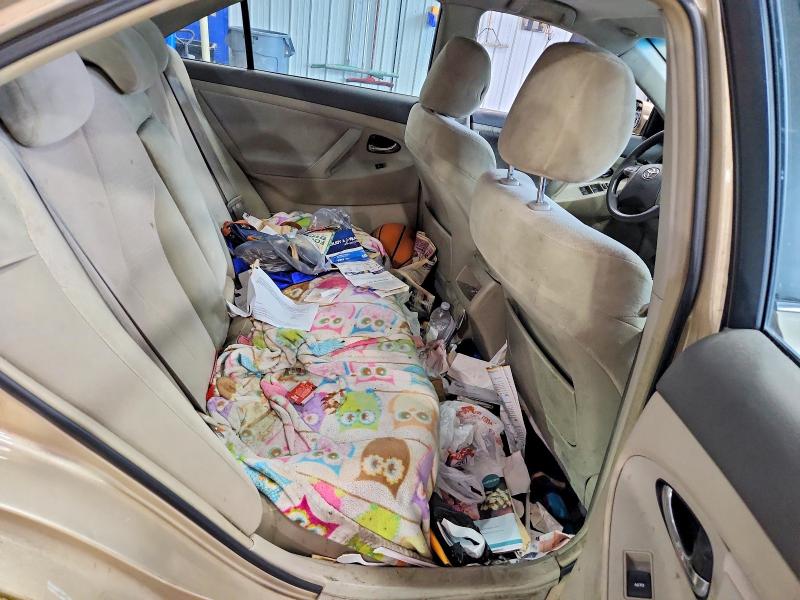 2010 Toyota Camry მანქანა იყიდება აუქციონზე, vin: 4T4BF3EK2AR015842, აუქციონის ნომერი: 58020136