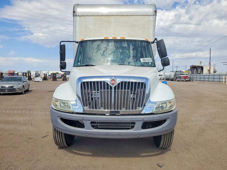 57466396 :رقم المزاد ، 1HTMMAAL36H232058 vin ، 2006 International 4300 مزاد بيع