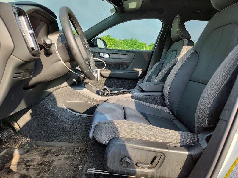 58408436 :رقم المزاد ، YV4ED3UW8P2072621 vin ، 2023 Volvo Xc40 مزاد بيع