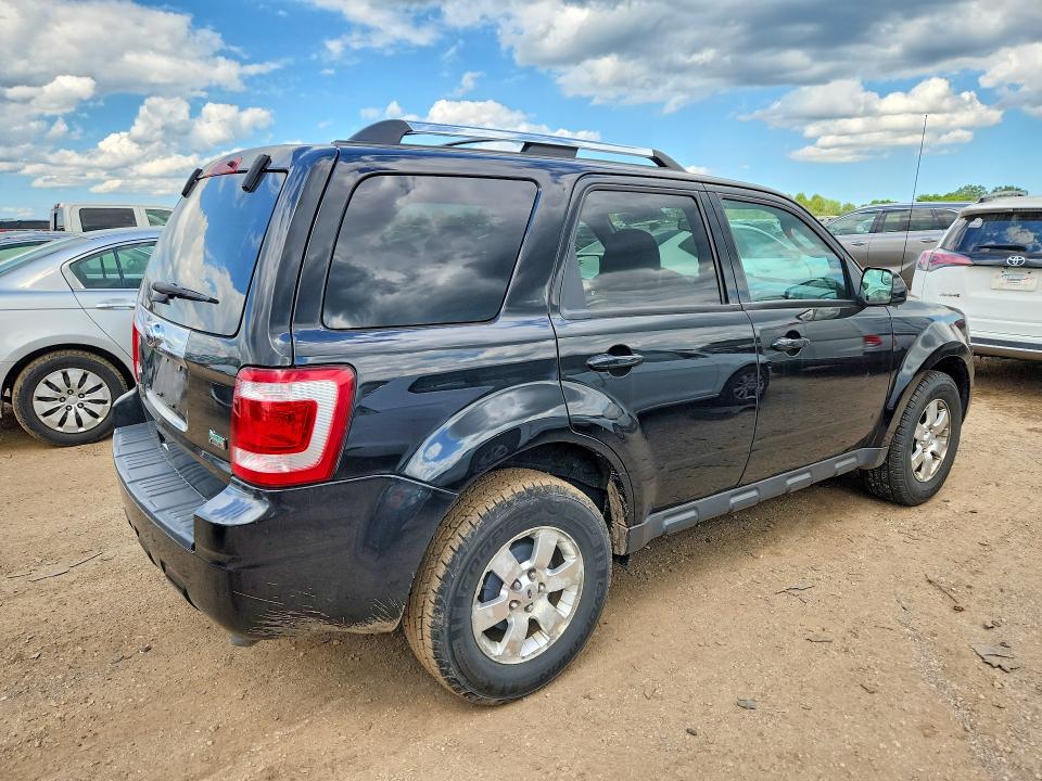 58240026 :رقم المزاد ، 1FMCU0EG0BKB45579 vin ، 2011 Ford Escape مزاد بيع