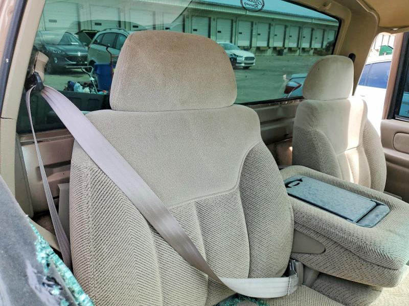 Продажа на аукционе авто 1997 Chevrolet Gmt-400, vin: 1GCEC14R8VZ255087, номер лота: 75246005