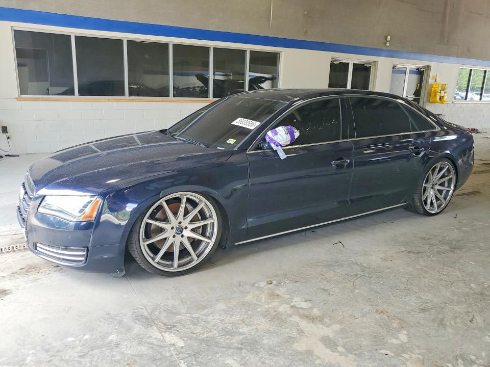 56939556 :رقم المزاد ، WAURVAFD3BN021100 vin ، 2011 Audi A8 مزاد بيع