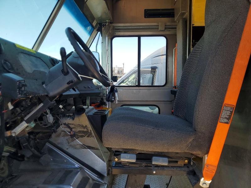 2019 Ford Econoline მანქანა იყიდება აუქციონზე, vin: 1FC3E4K68KDC48256, აუქციონის ნომერი: 61772806