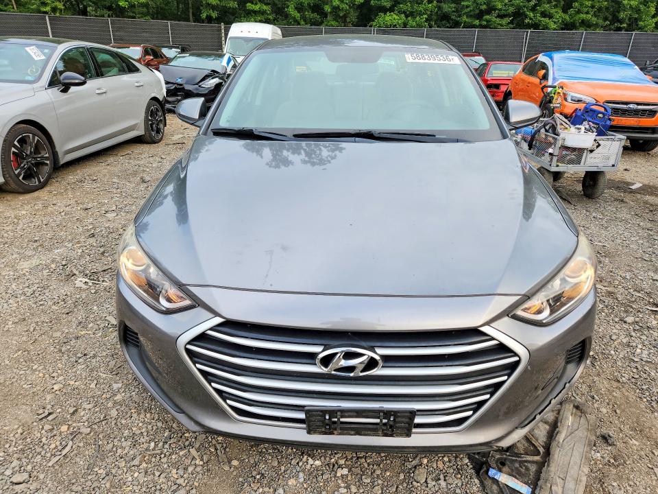 58839536 :رقم المزاد ، 5NPD84LF9JH283861 vin ، 2018 Hyundai Elantra مزاد بيع