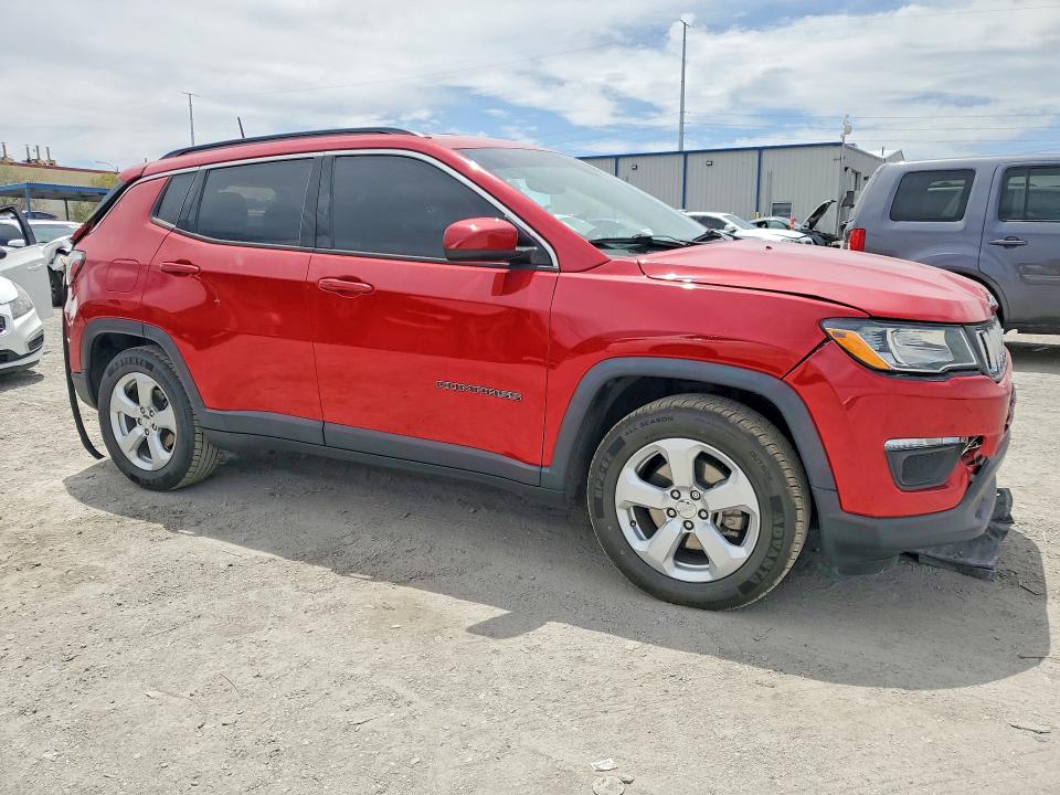 56489886 :رقم المزاد ، 3C4NJCBB8HT668808 vin ، 2017 Jeep Compass مزاد بيع