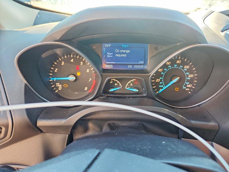 2013 Ford Escape მანქანა იყიდება აუქციონზე, vin: 1FMCU0GX1DUC85175, აუქციონის ნომერი: 58250196