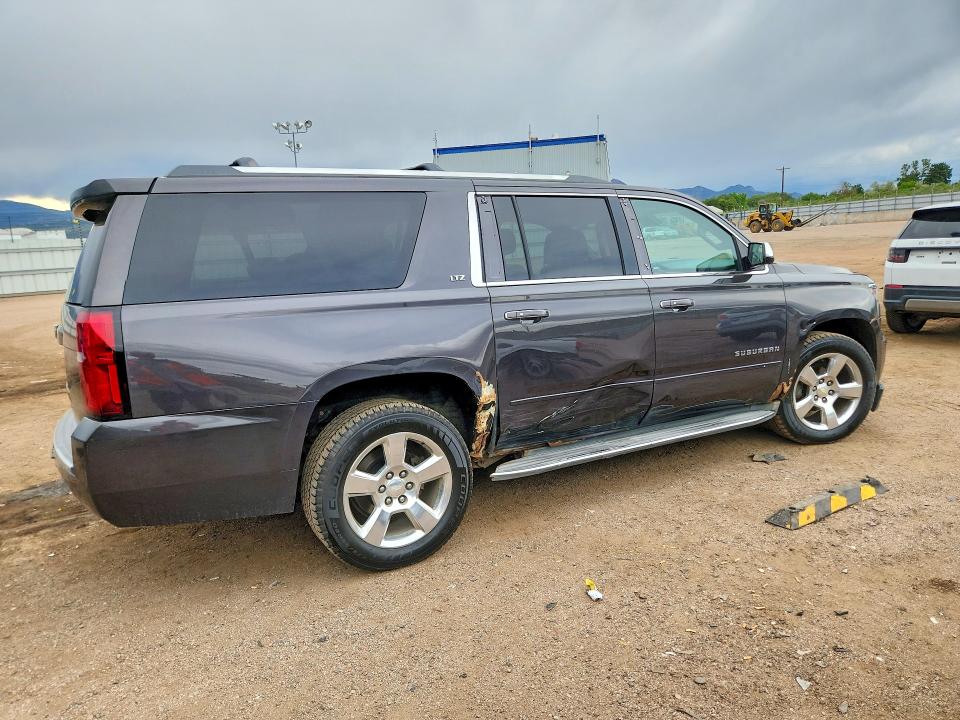 Продаж на аукціоні авто 2015 Chevrolet Suburban, vin: 1GNSKKKC7FR243998, номер лоту: 56226906