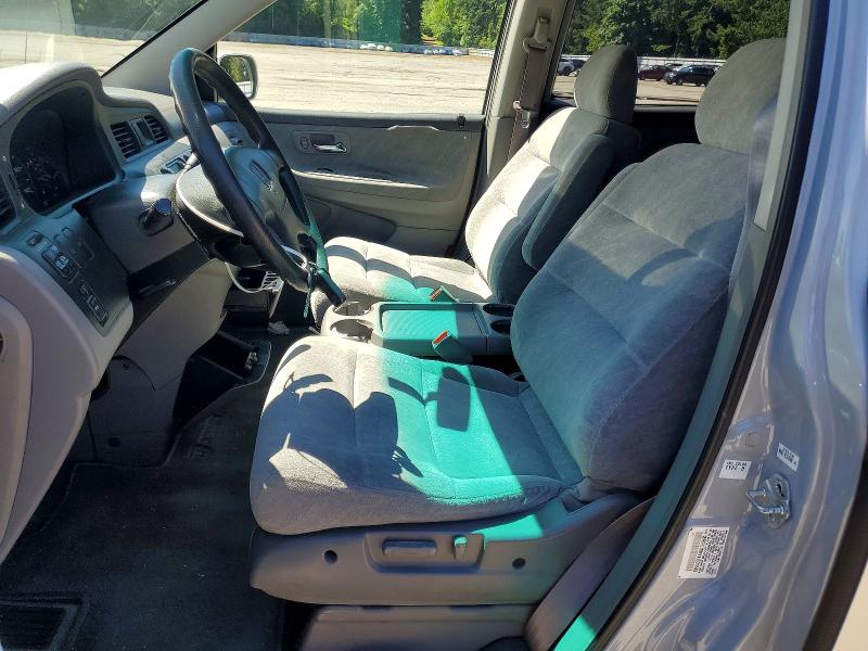 56631366 :رقم المزاد ، 2HKRL186X1H520143 vin ، 2001 Honda Odyssey مزاد بيع