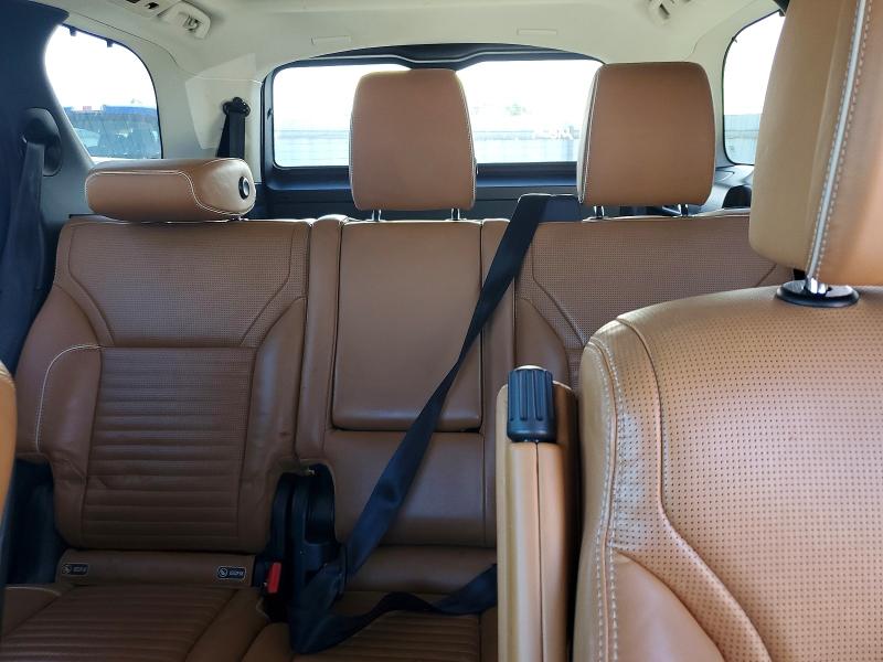 Продажа на аукционе авто 2017 Land Rover Discovery, vin: SALRTBBV4HA015246, номер лота: 57929726