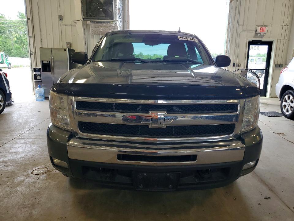 56347376 :رقم المزاد ، 3GCPKSE39BG272987 vin ، 2011 Chevrolet Silverado مزاد بيع