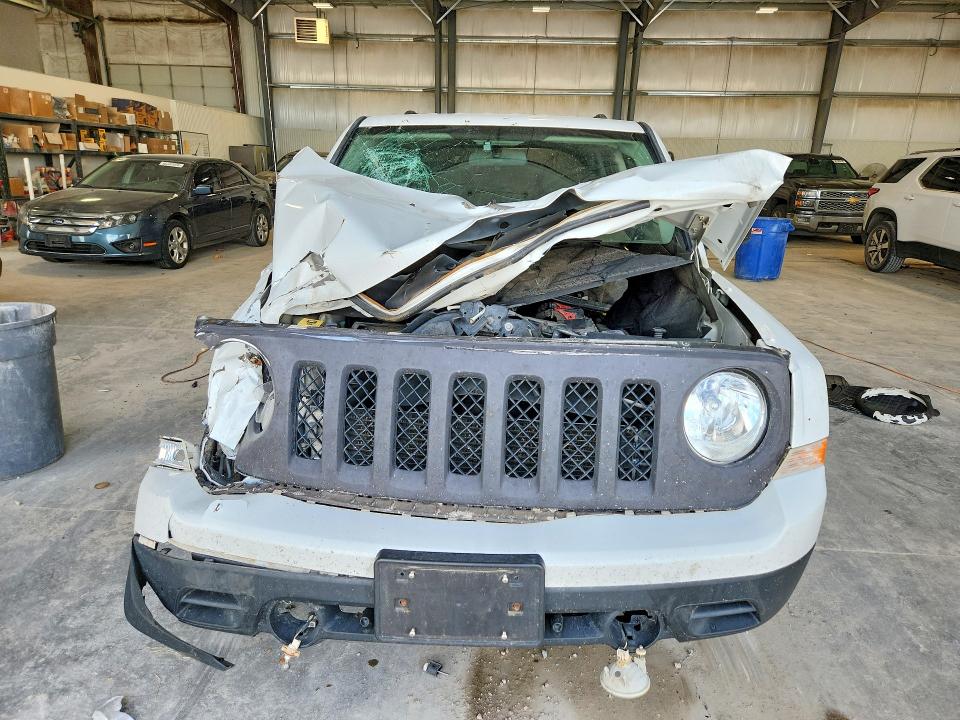 2011 Jeep Patriot მანქანა იყიდება აუქციონზე, vin: 1J4NF1GB5BD258568, აუქციონის ნომერი: 56416346