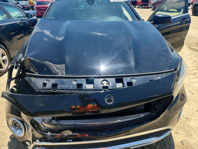 57568136 :رقم المزاد ، WDCTG4EB9JJ491376 vin ، 2018 Mercedes-benz Gla مزاد بيع