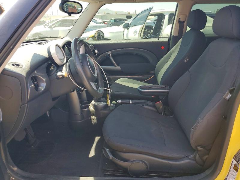 2005 Mini Cooper მანქანა იყიდება აუქციონზე, vin: WMWRC33485TJ66798, აუქციონის ნომერი: 58286606