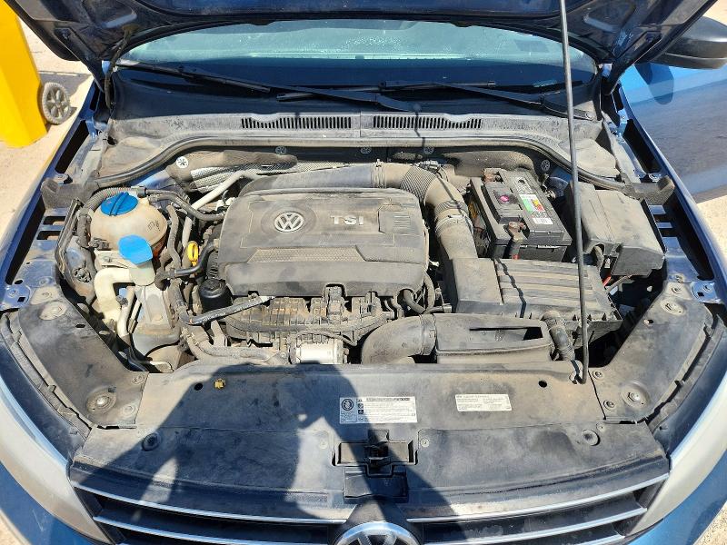 58478086 :رقم المزاد ، 3VWD17AJ8FM297164 vin ، 2015 Volkswagen Jetta مزاد بيع