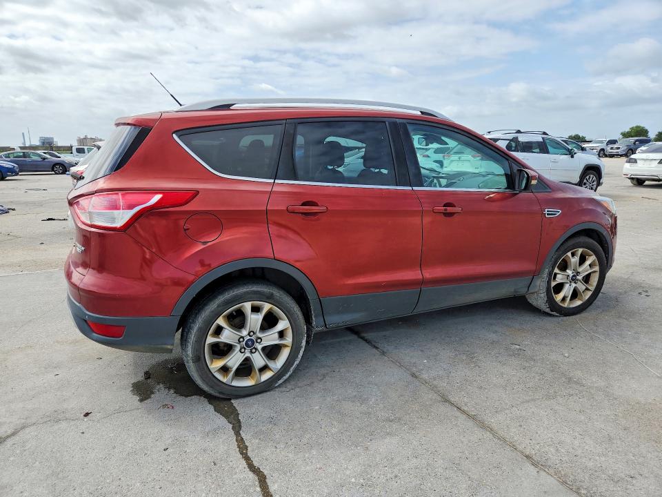 2016 Ford Escape მანქანა იყიდება აუქციონზე, vin: 1FMCU9J9XGUC17766, აუქციონის ნომერი: 55835716