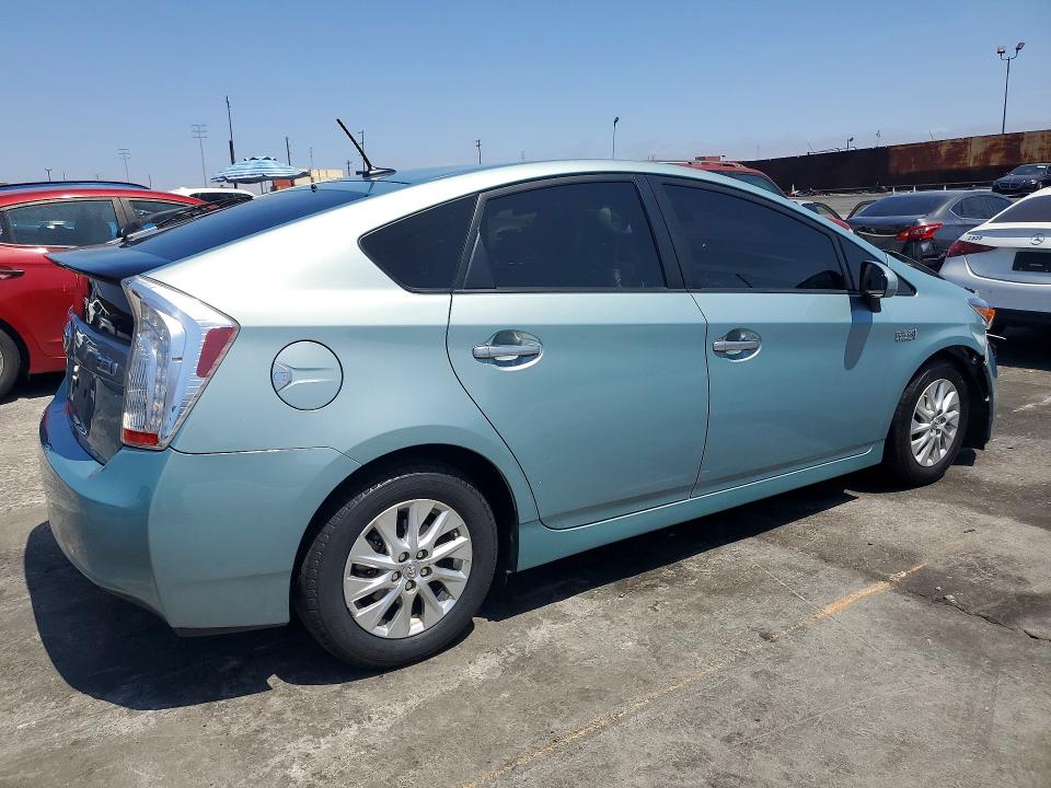 56460316 :رقم المزاد ، JTDKN3DP5E3050529 vin ، 2014 Toyota Prius Plug-in Hybrid مزاد بيع