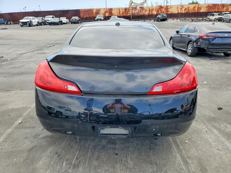 2015 Infiniti Q60 Coupe მანქანა იყიდება აუქციონზე, vin: JN1CV6EK0FM871173, აუქციონის ნომერი: 59280796