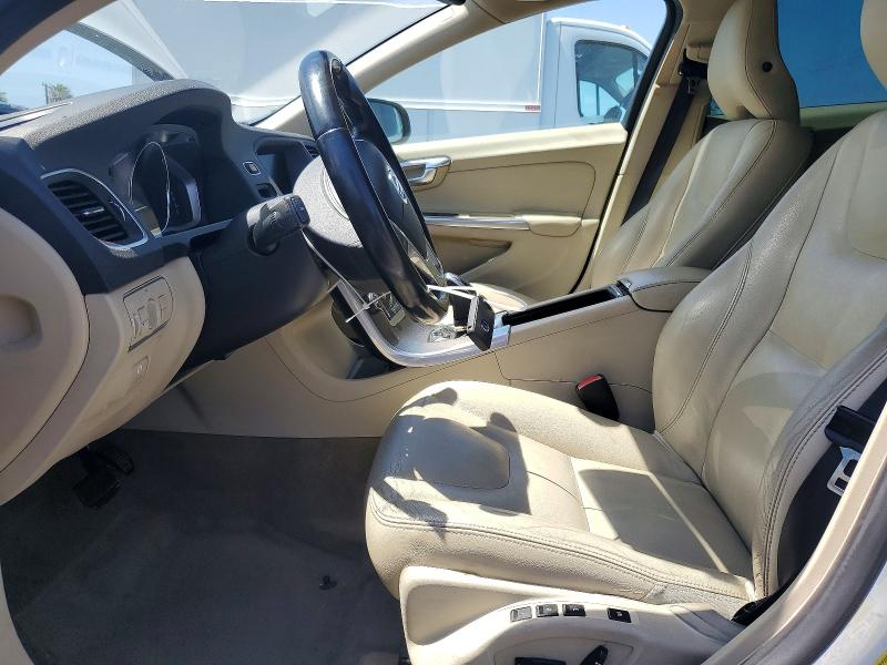 Продаж на аукціоні авто 2015 Volvo V60, vin: YV140MEBXF1208094, номер лоту: 56189256