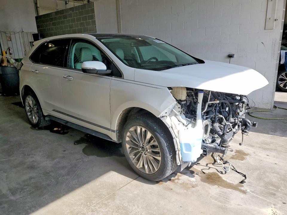 56666926 :رقم المزاد ، 2FMPK4K94RBA56641 vin ، 2024 Ford Edge مزاد بيع