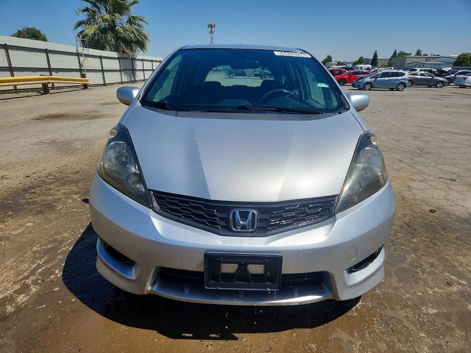 Продаж на аукціоні авто 2013 Honda Fit, vin: JHMGE8H56DC013109, номер лоту: 55628286