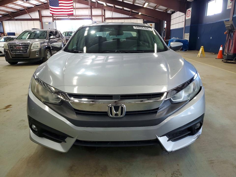 54696466 :رقم المزاد ، 19XFC1F32GE016680 vin ، 2016 Honda Civic مزاد بيع