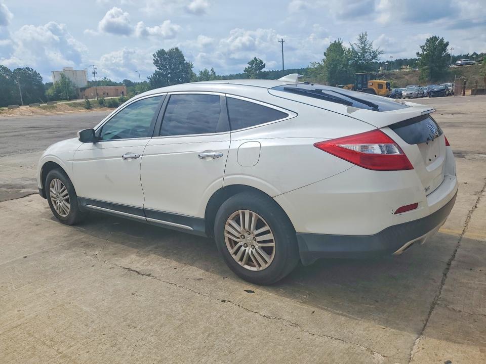 58928296 :رقم المزاد ، 5J6TF3H34FL000208 vin ، 2015 Honda Crosstour مزاد بيع