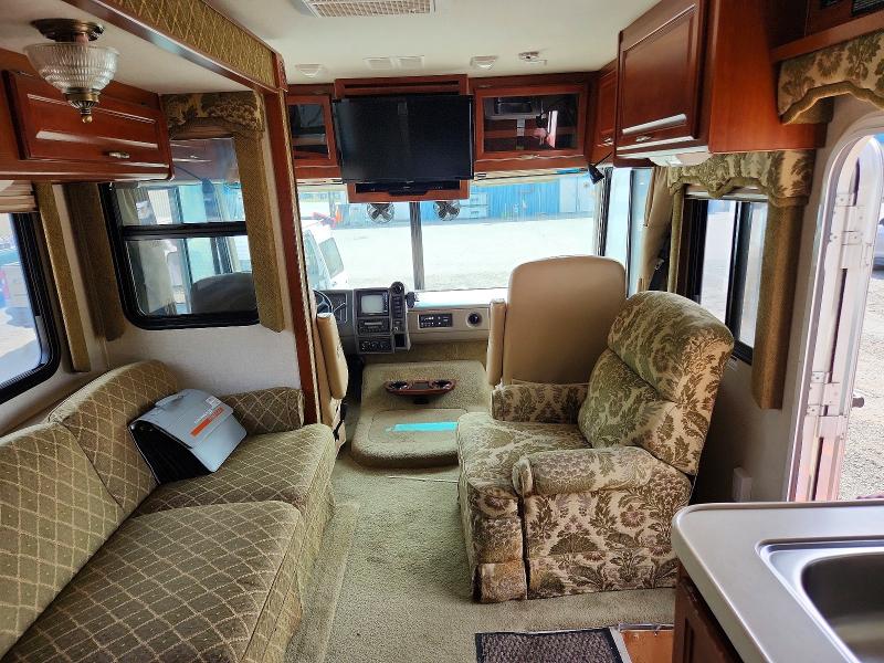 Продажа на аукционе авто 2004 Workhorse Motorhome Chassis, vin: 5B4MP67G143391429, номер лота: 57595536