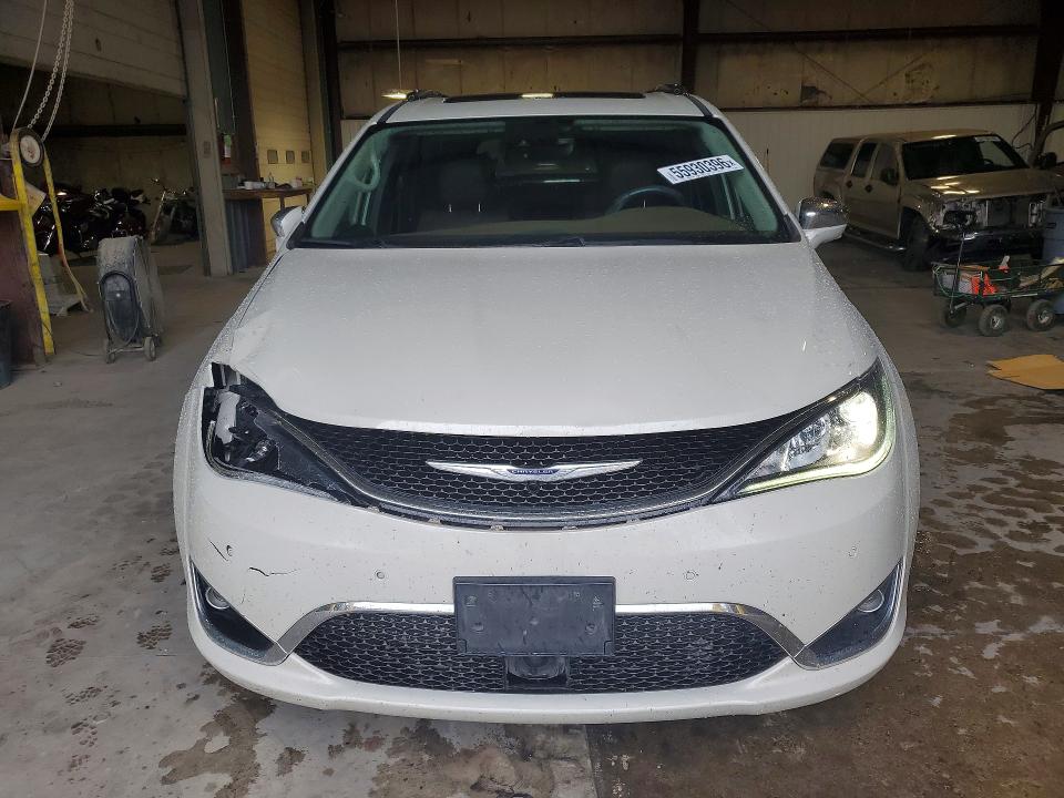 Продажа на аукционе авто 2017 Chrysler Pacifica, vin: 2C4RC1GG3HR560586, номер лота: 55930396