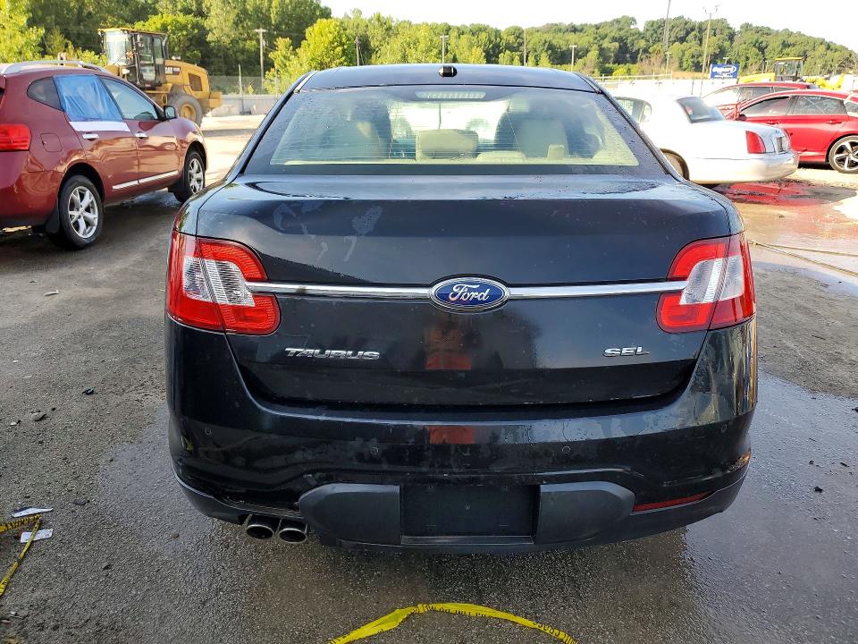 57876856 :رقم المزاد ، 1FAHP2EW9BG124632 vin ، 2011 Ford Taurus مزاد بيع