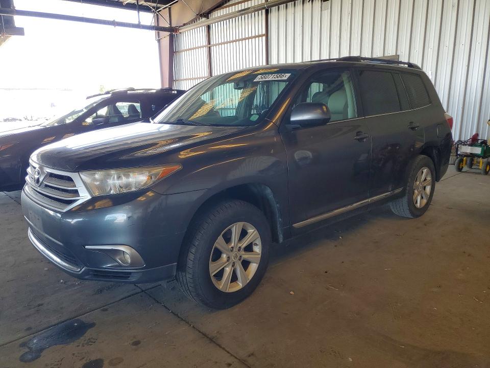 58071586 :رقم المزاد ، 5TDBK3EH9BS065707 vin ، 2011 Toyota Highlander مزاد بيع