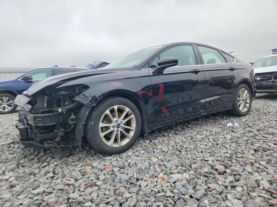 56336796 :رقم المزاد ، 3FA6P0HD0KR186273 vin ، 2019 Ford Fusion مزاد بيع