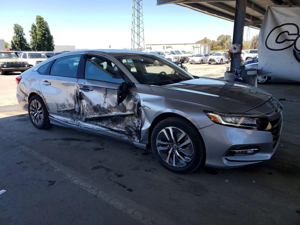 Продаж на аукціоні авто 2018 Honda Accord, vin: 1HGCV3F92JA016820, номер лоту: 56709996