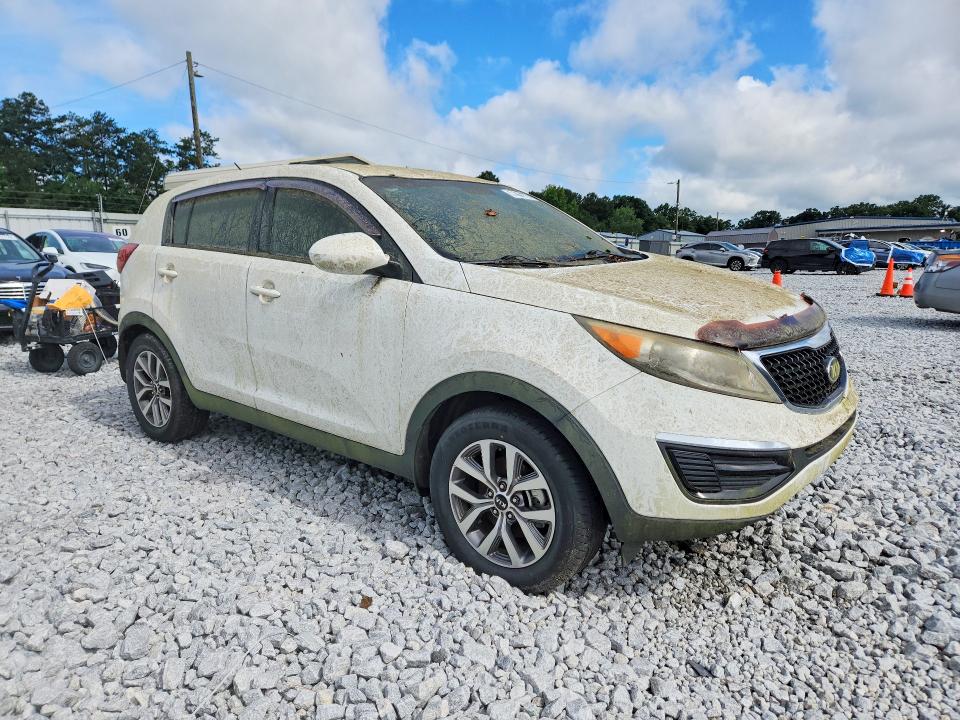 57969276 :رقم المزاد ، KNDPB3AC5F7691075 vin ، 2015 Kia Sportage مزاد بيع