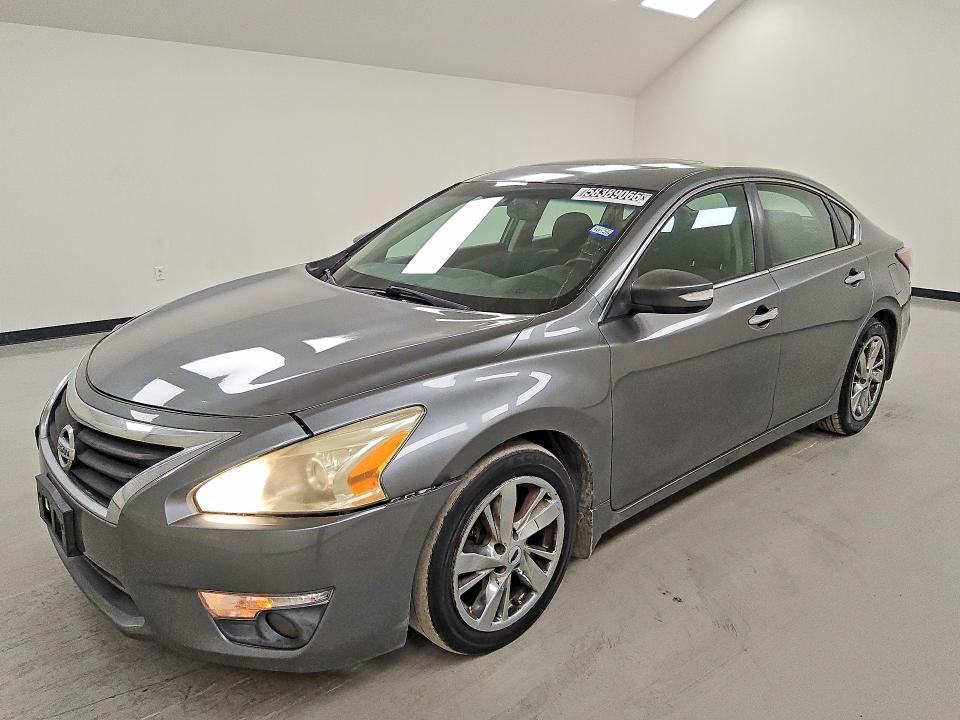 58389066 :رقم المزاد ، 1N4AL3APXFC111032 vin ، 2015 Nissan Altima مزاد بيع