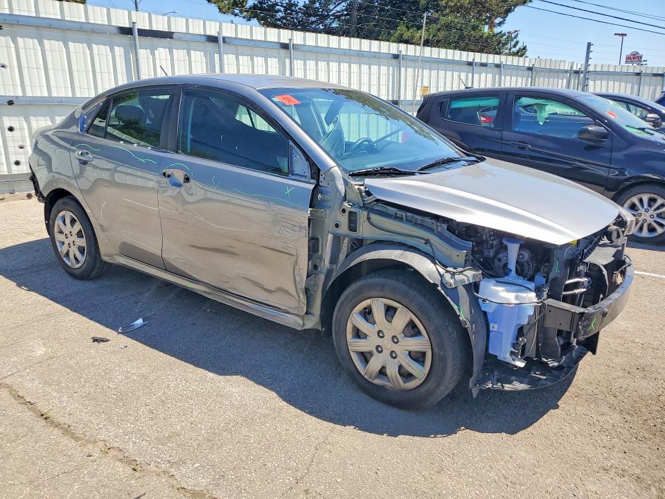 55745136 :رقم المزاد ، 3KPA24AD8NE491309 vin ، 2022 Kia Rio مزاد بيع