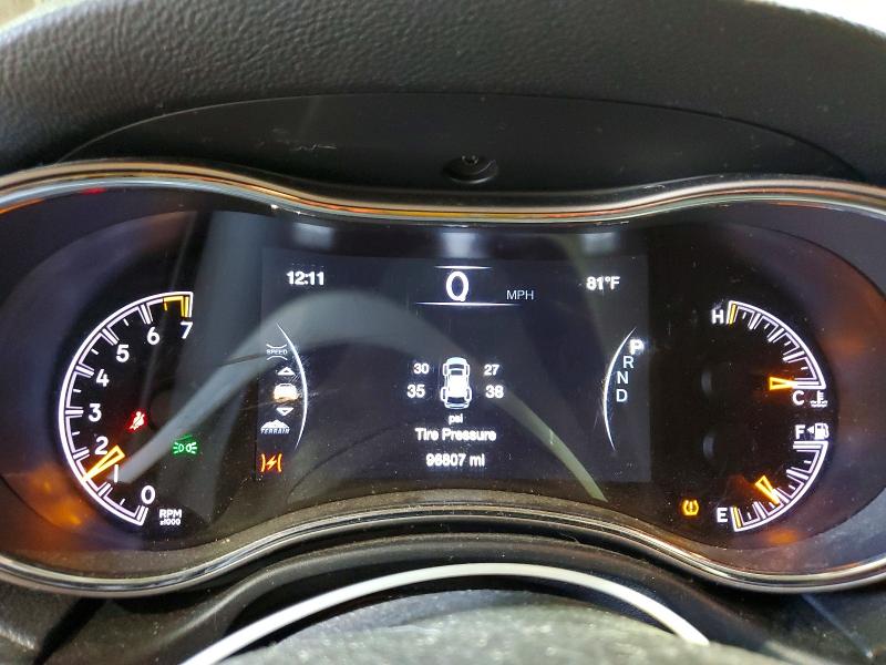 58695176 :رقم المزاد ، 1C4RJFBGXKC529586 vin ، 2019 Jeep Grand Cherokee مزاد بيع