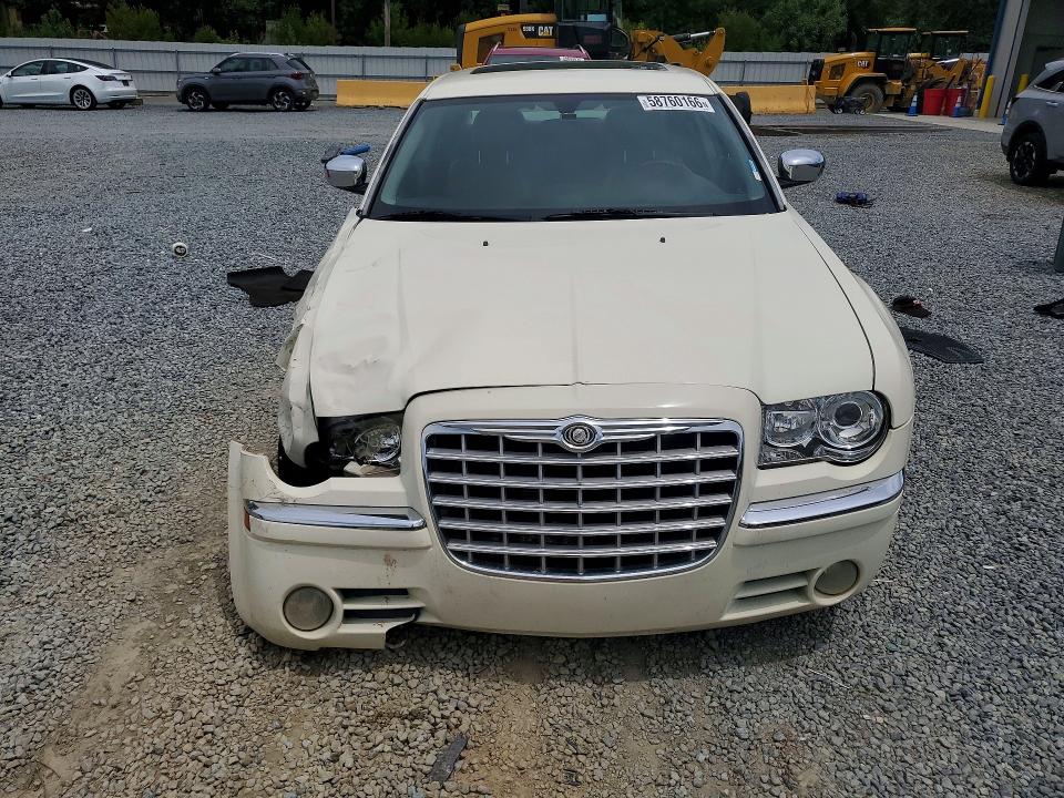 58760166 :رقم المزاد ، 2C3KA63H66H165683 vin ، 2006 Chrysler 300c مزاد بيع