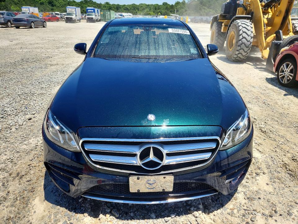 55881596 :رقم المزاد ، WDDZF4JB2HA057602 vin ، 2017 Mercedes-benz E مزاد بيع