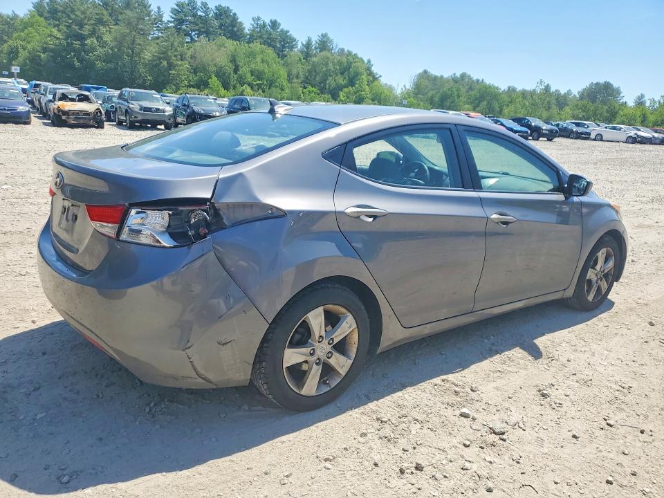 2011 Hyundai Elantra მანქანა იყიდება აუქციონზე, vin: 5NPDH4AE5BH057666, აუქციონის ნომერი: 55916596